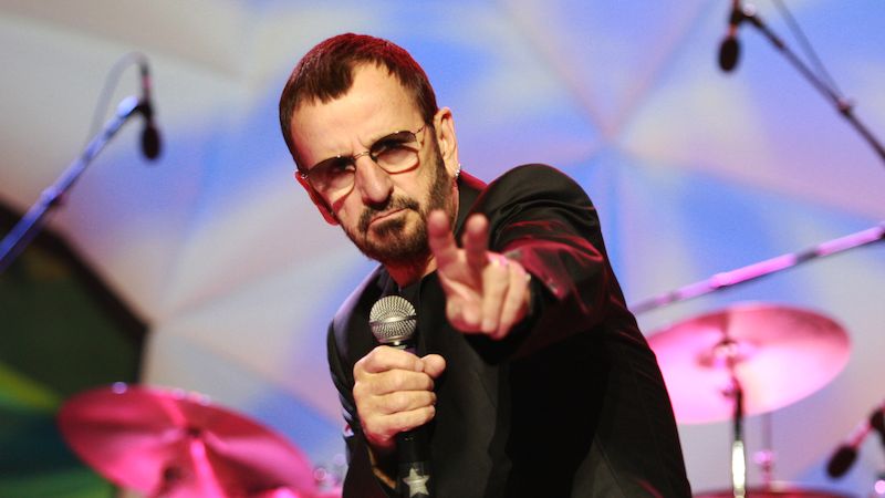 Žádná umělá inteligence, jsme to my. Ringo Starr hájí novou píseň Beatles
